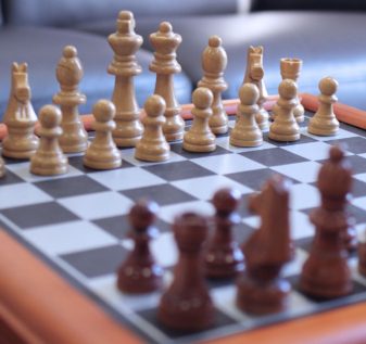 Stisimo_kommatiwn_Skaki_Pos_Xekiname_kommatia_Skakids